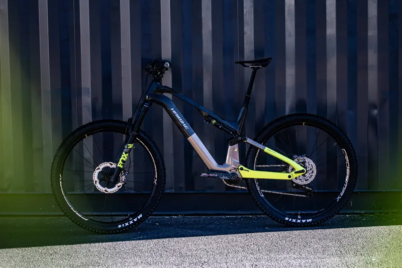 Haibike Lyke 11 Electric Mountain Bike in Carbon/Sand/Lime-2